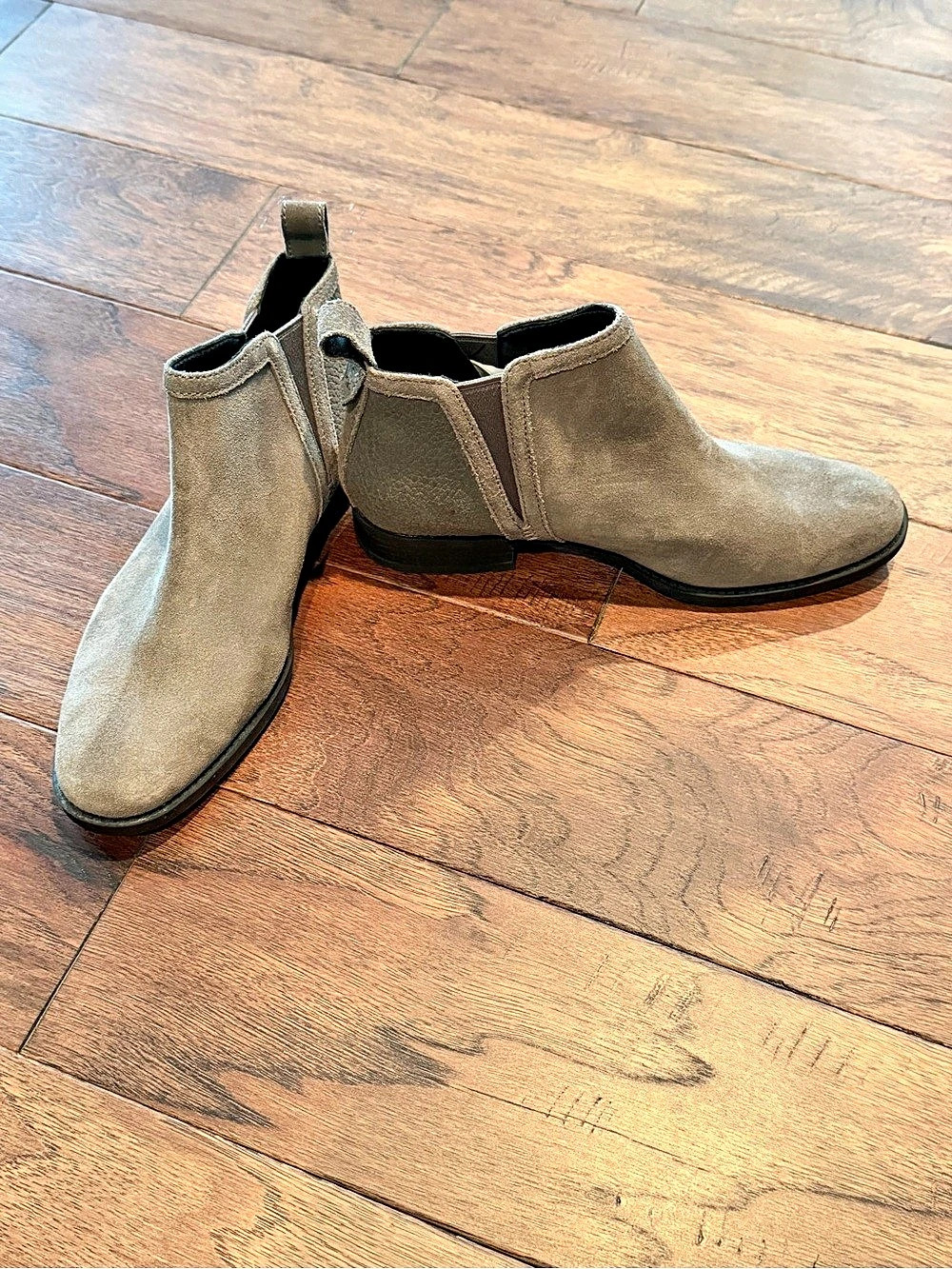 UGG Mcclaire Suede Ankle Boots Grey - NWOB